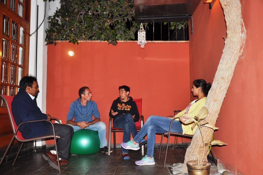 Zig Zag Hostel Lima Buitenkant foto
